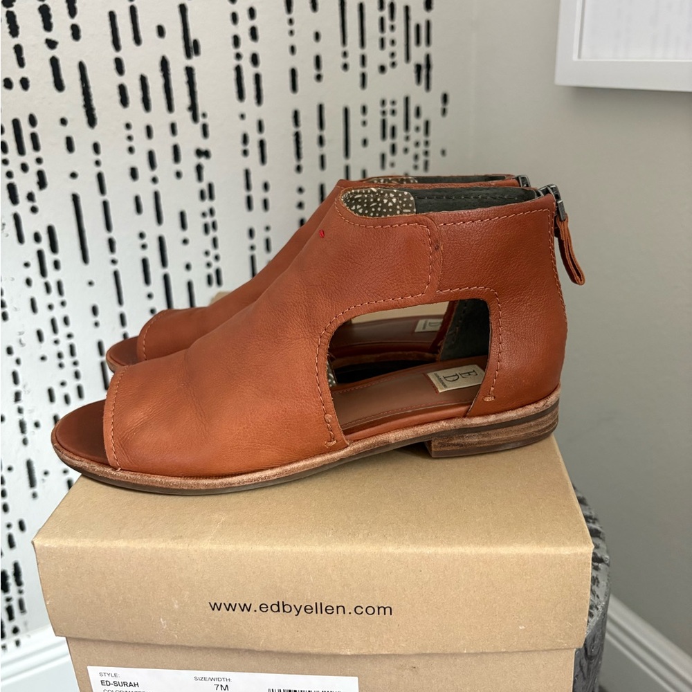 Ellen Degeneres Brown Open-Toe Sandals